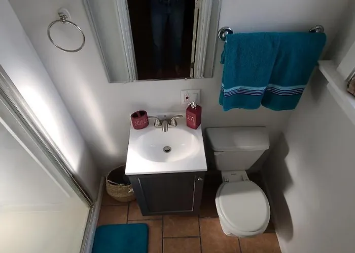 Cozy 1 Bedroom, 1 Min From Irving Park Blue Line, Free Parking Chicago