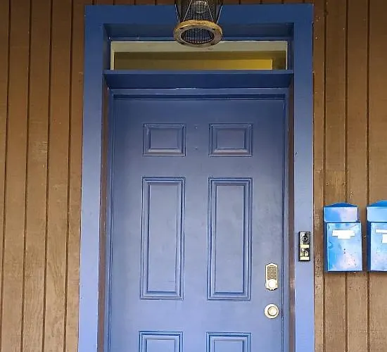 Cozy 1 Bedroom, 1 Min From Irving Park Blue Line, Free Parking *