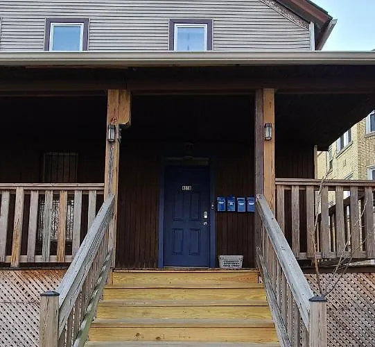 Apartment Cozy 1 Bedroom, 1 Min From Irving Park Blue Line, Free Parking Chicago